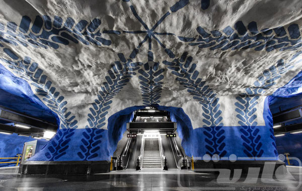 The-most-amazing-metro-stations-T-Centralen-Station,-Stockholm,-Sweden-1