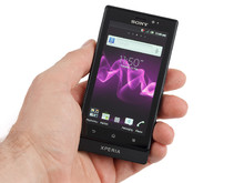 The Sony Xperia sola is ideal for single-handed operation - Sony Xperia sola Review
