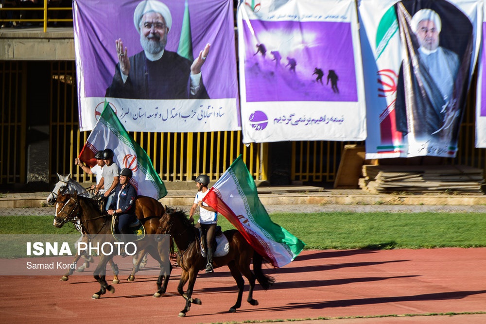 چهره‌های حاضر در جشن پیروزی روحانی