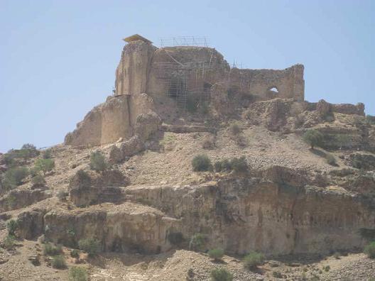 قلعه دختر فيروز آباد