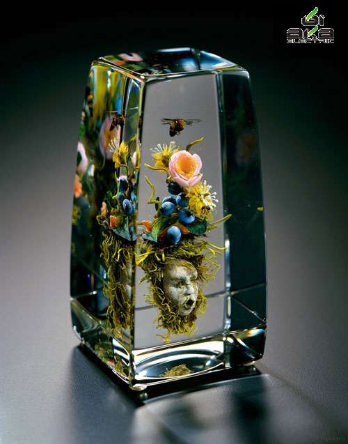 هنر های شیشه ای خیره کننده +عکس هنر,شیشه,شیشه گری,گالری عکس های جالب و زیبا