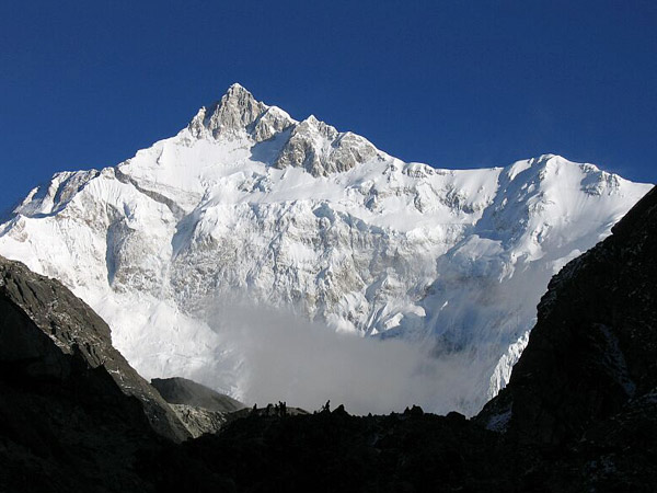 کانچن چونگا سومین قله بلند دنیا