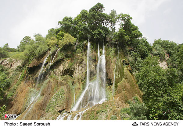 آبشار بيشه استان لرستان