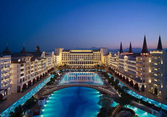 لوکس ترین و گران ترین هتل جهان در آنتالیا 