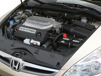 2007 Honda Accord Sedan EX-L V-6 5-Spd AT w/ Navigation System Engine Compartment