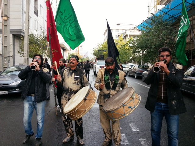 گزارش تصویری از مراسم عاشورا لرستانی ها در تهران