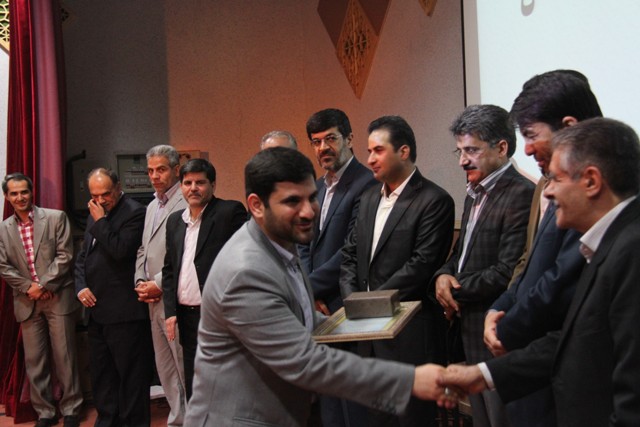 گزارش و گزارش تصویری:حاشیه های مراسم تجلیل ازقهرمانان ورزشی پیشگامان کویر یزد