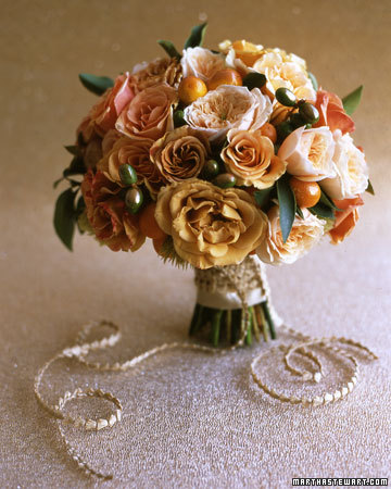 دسته گل زیبا برای عروس 