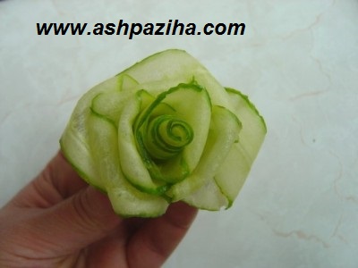 Training - Video - decorate - Cucumbers - and - pickles - to - Figure - Flowers - Rose (7)