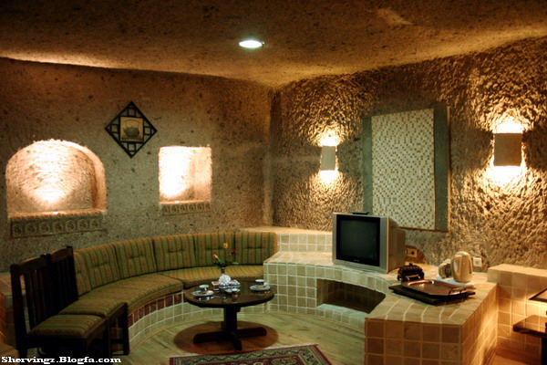 slide0056 image041 اولین هتل صخره ای جهان ،هتل کندوان