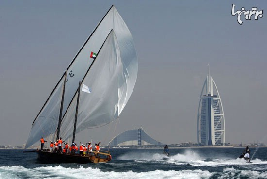 عکس: مسابقه قایق‌های بادبانی در دبی,قایقهای بادبانی,انواع قایقهای بادبانی,گالری عکس های جالب و زیبا