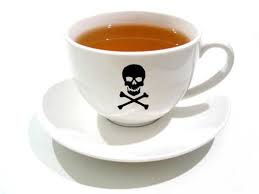 شیر چای , آیا نوشیدن چای خاصیت کلسیم را از بین می برد , با چای شیر بخوریم خوب است 