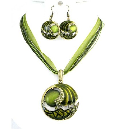 Green Cat Eye Glass Bead Necklace Set Olivine Jewelry