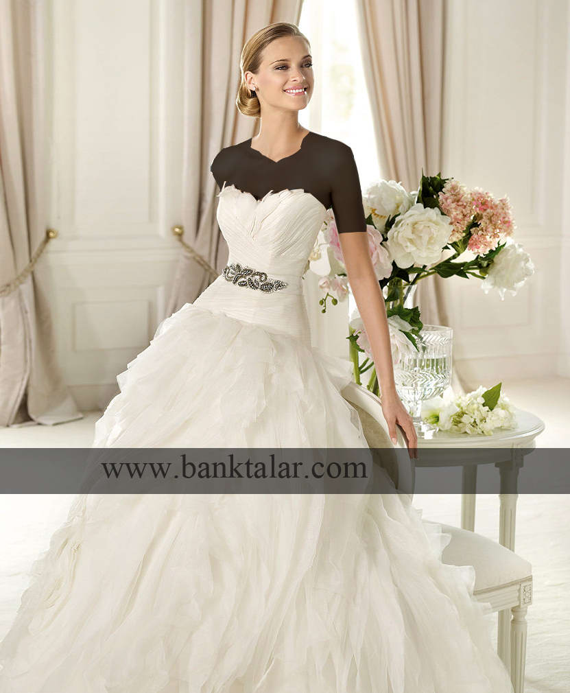 مهم ترین نکات در انتخاب لباس عروس**banktalar.com