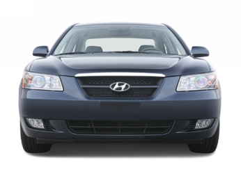 2008 Hyundai Sonata GLS Head on Front