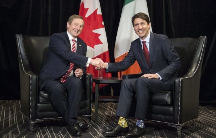 اخبار بین الملل,خبرهای  بین الملل ,جوراب‌های رنگارنگ نخست‌وزیر کانادا