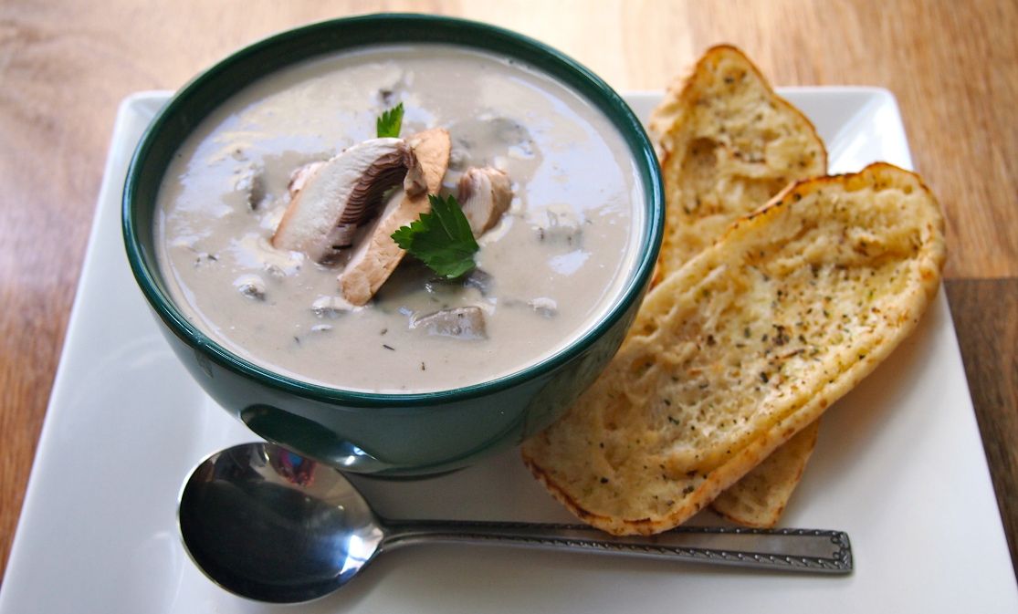 طرز تهیه سوپ قارچ و خامه , طرز تهیه ی سوپ قارچ خامه ای , سوپ خامه ای راحت 