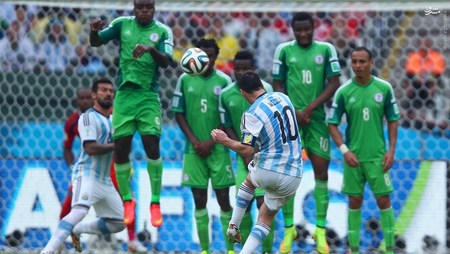 گل زیبا و پیروزی بخش لیونل مسی مقابل نیجریه در جام جهانی 2014 برزیل