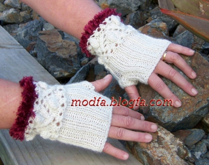 knitted_gloves_resized%2520copy.jpg