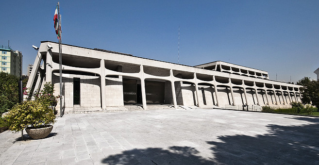 ساختمان موزه فرش