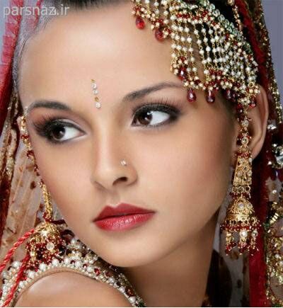 عکسهای زیبا و جذاب از آرایش عروس های هندی