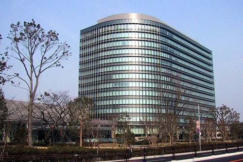 800px-Toyota_Headquarter_Toyota_City.jpg