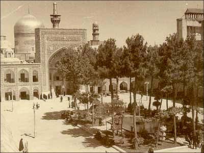 0.647524001378871552 parsnaz ir عکس های قدیمی از حرم امام رضا (ع) در مشهد