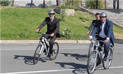 خبرگزاری فارس: دستور دولت برای خرید دوچرخه و بلیت مترو برای کارمندان+سند