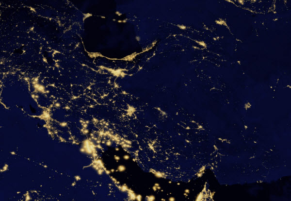 ناسا عکس‌های زیبایی از زمین در هنگام شب منتشر کرد - Bitrin.com