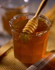 مصرف عسل در کودکان زیر یک سال ممنوع است