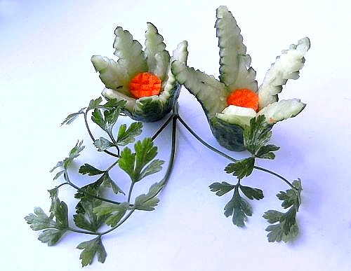 آموزش گل با خیار و هویج
