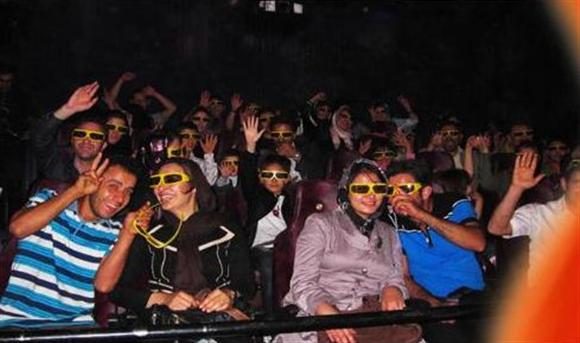 مدرنترین سینمای ۴ بعدی کشور در باغلارباغی تبریز