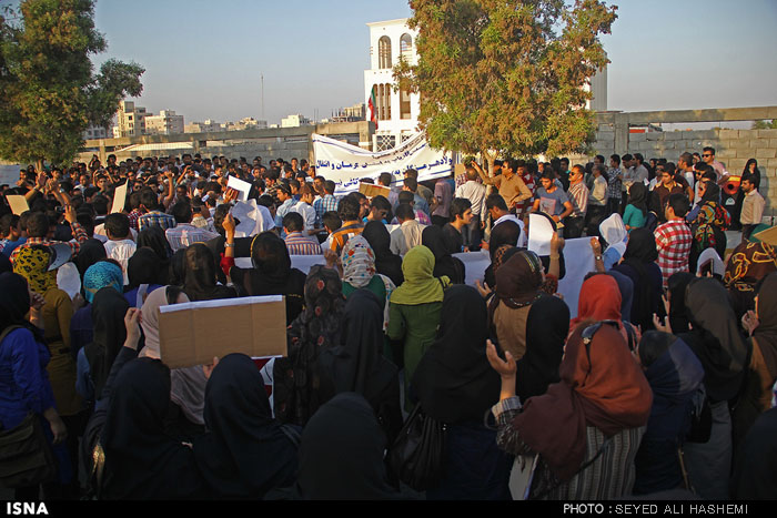 گزارش تصویری1/ تجمع مردم بندرعباس در اعتراض به مصوبه جداسازی بخشی از هرمزگان