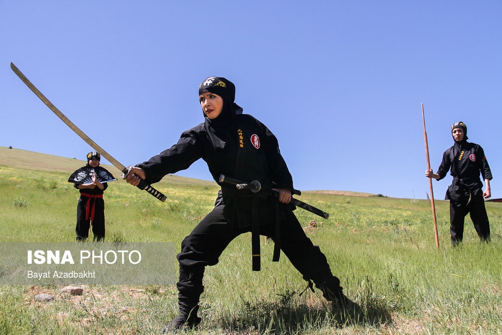تمرینات سخت زنان نینجاکار ایرانی