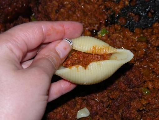 درست کردن ماکارونی گوش ماهی شکم پر , پاستا صدف دریایی , پاستای طرح صدفی ترکیه ای 
