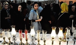 خبرگزاری فارس: گرانی محصولات صنایع دستی، مردم را «تماشاچی» کرده است