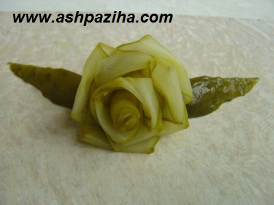 Training - Video - decorate - Cucumbers - and - pickles - to - Figure - Flowers - Rose (1)