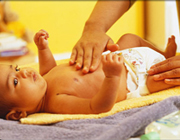 سوختگی پای نوزاد بر اثر اسهال , پاد سوختگی از اسهال , درمان سوختگی پای اطفال در اثر اسهال 