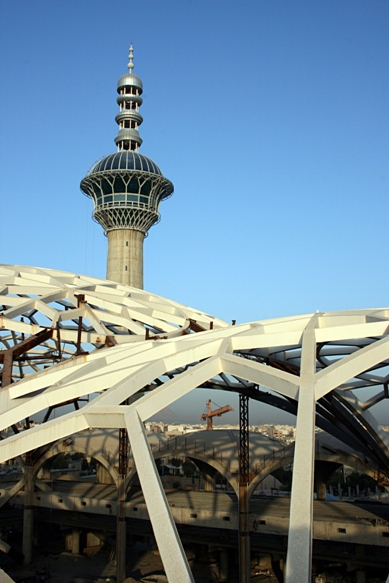 مصلای اصفهان 13 سال پس از ساخت