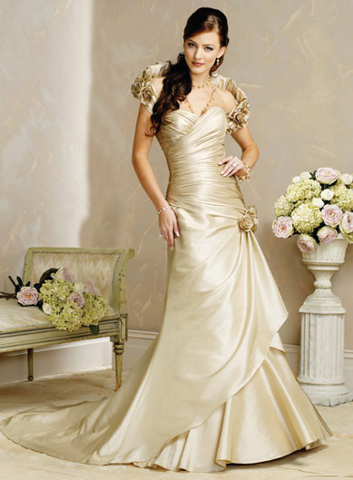 www.taknaz.ir زیبا ترین مدل لباس های عروس و نامزدی