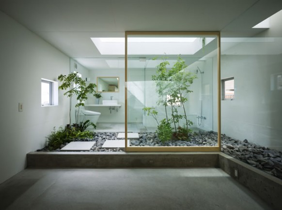 Modern-indoor-courtyard-design-582x435.j
