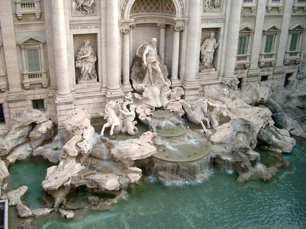 14_26_4---Trevi-Fountain--Rome--Italy_we