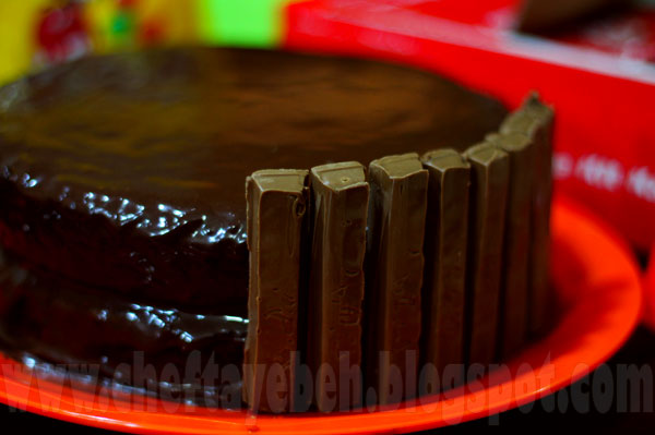 KitKat cake (21)
