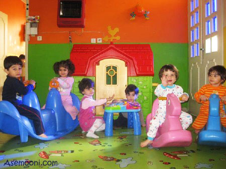 photos of kids playing in the kindergarten18 تصاویری از بازی کردن بچه ها در مهد کودک