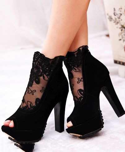 aristocratic-chic-high-heeled-shoes-of-various-chamber-nazdoone.com (2)