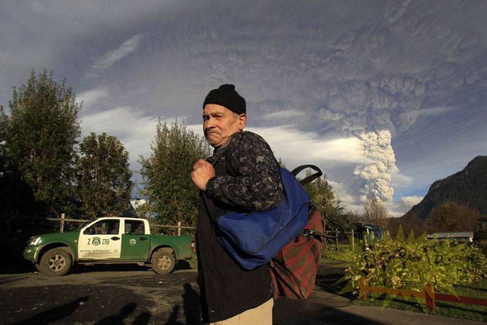 عکس هایی شگفت انگیز از فوران آتشفشان شیلی