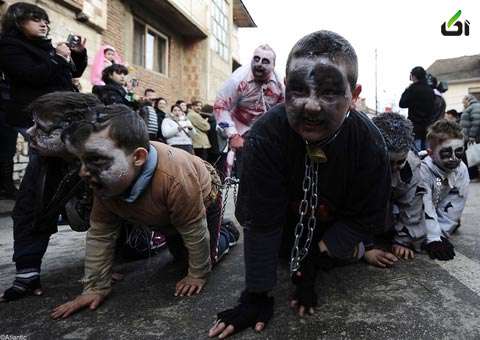 کارناوال وحشت با حضور شیاطین! +عکس کارناوال وحشت,شیاطین